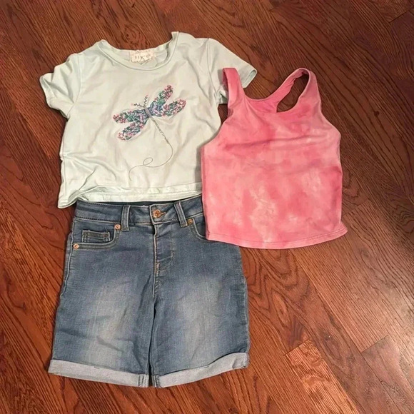 Cat & Jack Other - Girls size small top and shorts bundle